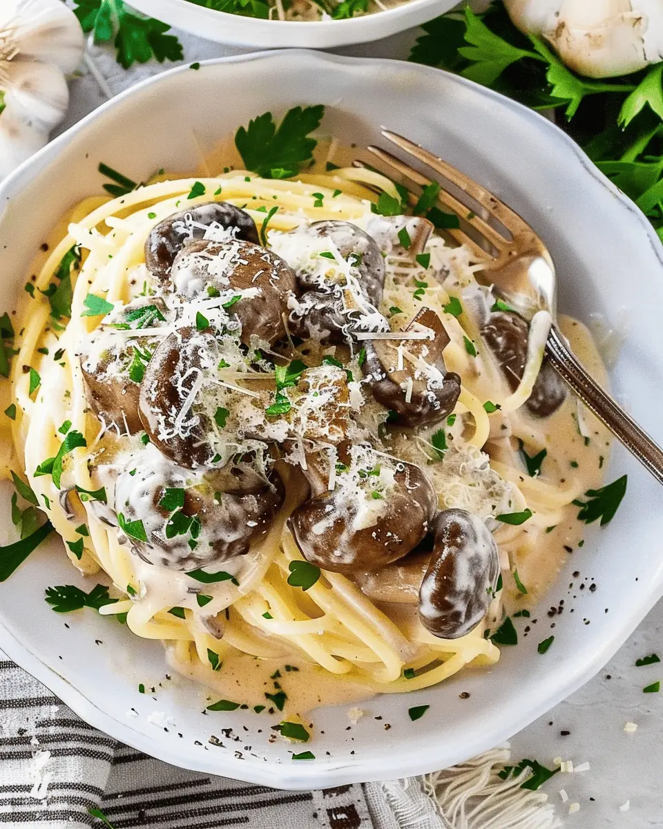 Creamy Garlic Parmesan Mushrooms: An Easy Indulgence for Food Lovers