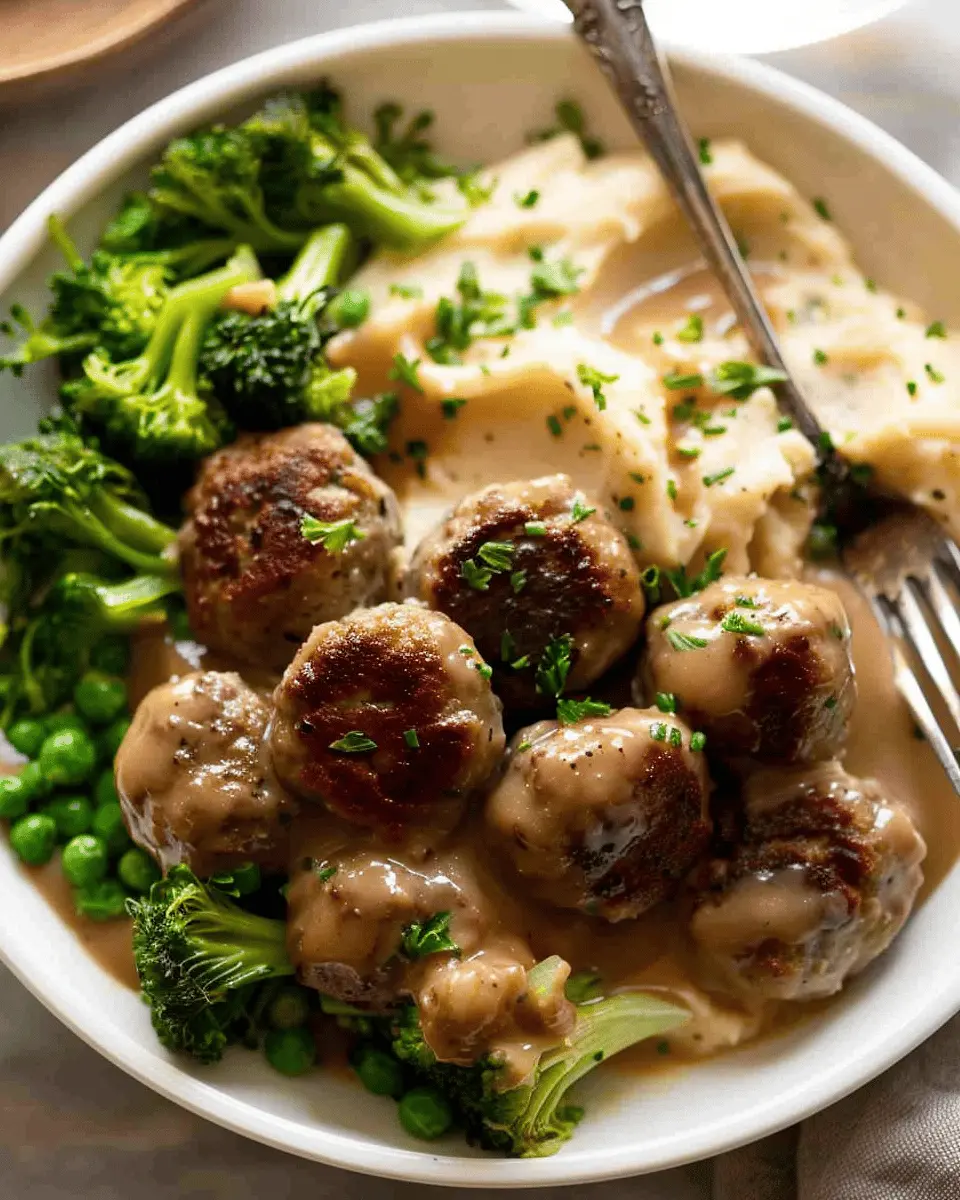 Swedish Meatballs: Easy Recipe with Turkey Bacon & Beef Flavor