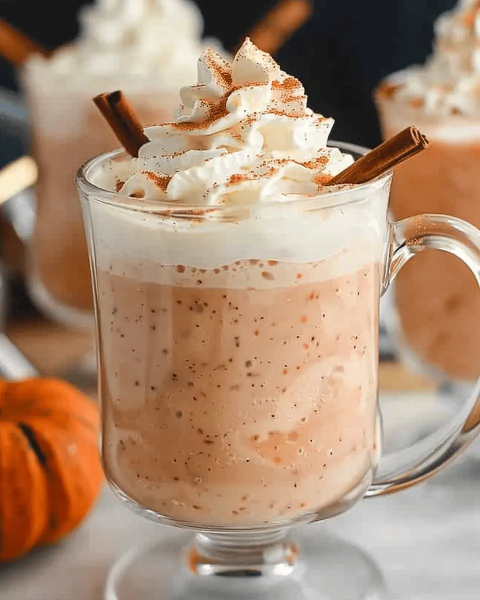 Warm Pumpkin Spice Cocktail: The Best Cozy Drink for Fall Evenings